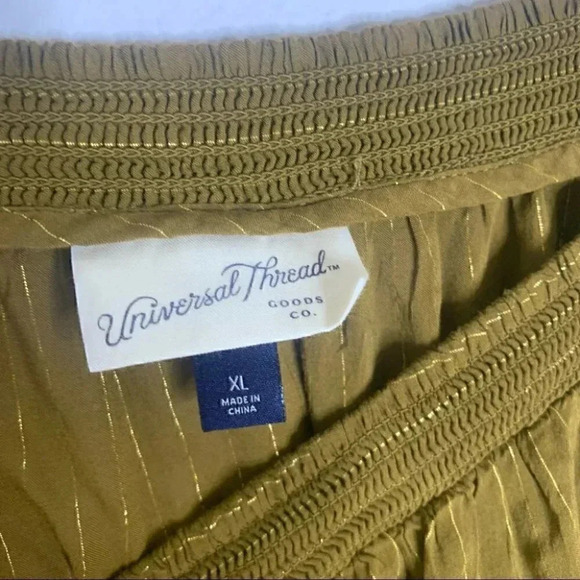 Balloon Sleeve green brown & golden metallic Peplum Blouse - Universal Thread xl - Picture 9 of 12